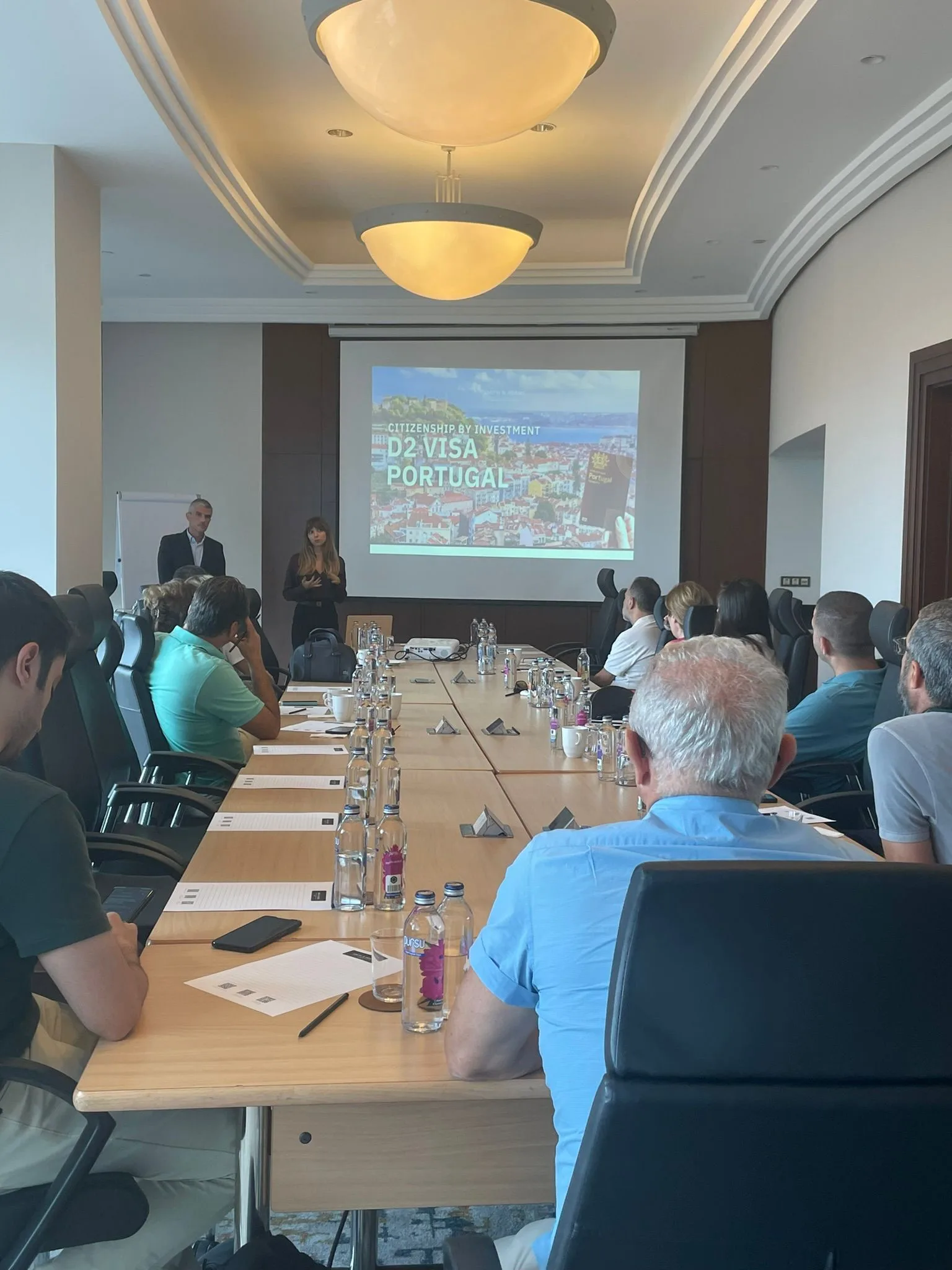 Edvero Partners advisors presenting Portugal property investment assessment to investor